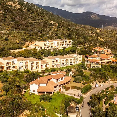 Luce Di Mare, Vista Mare Sea View Holiday home Is Molas